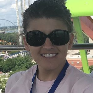 Meet your Posher, Amy